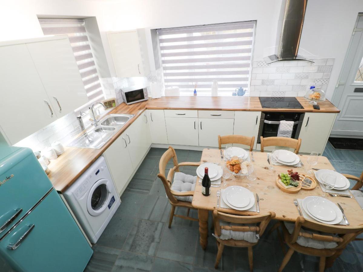 The Coach House Villa แบรดฟอร์ด ภายนอก รูปภาพ